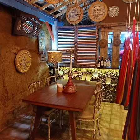 Lovina Central Hostel